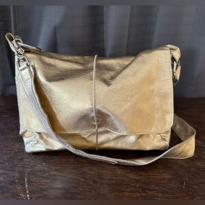 Allison Burns Los Angeles